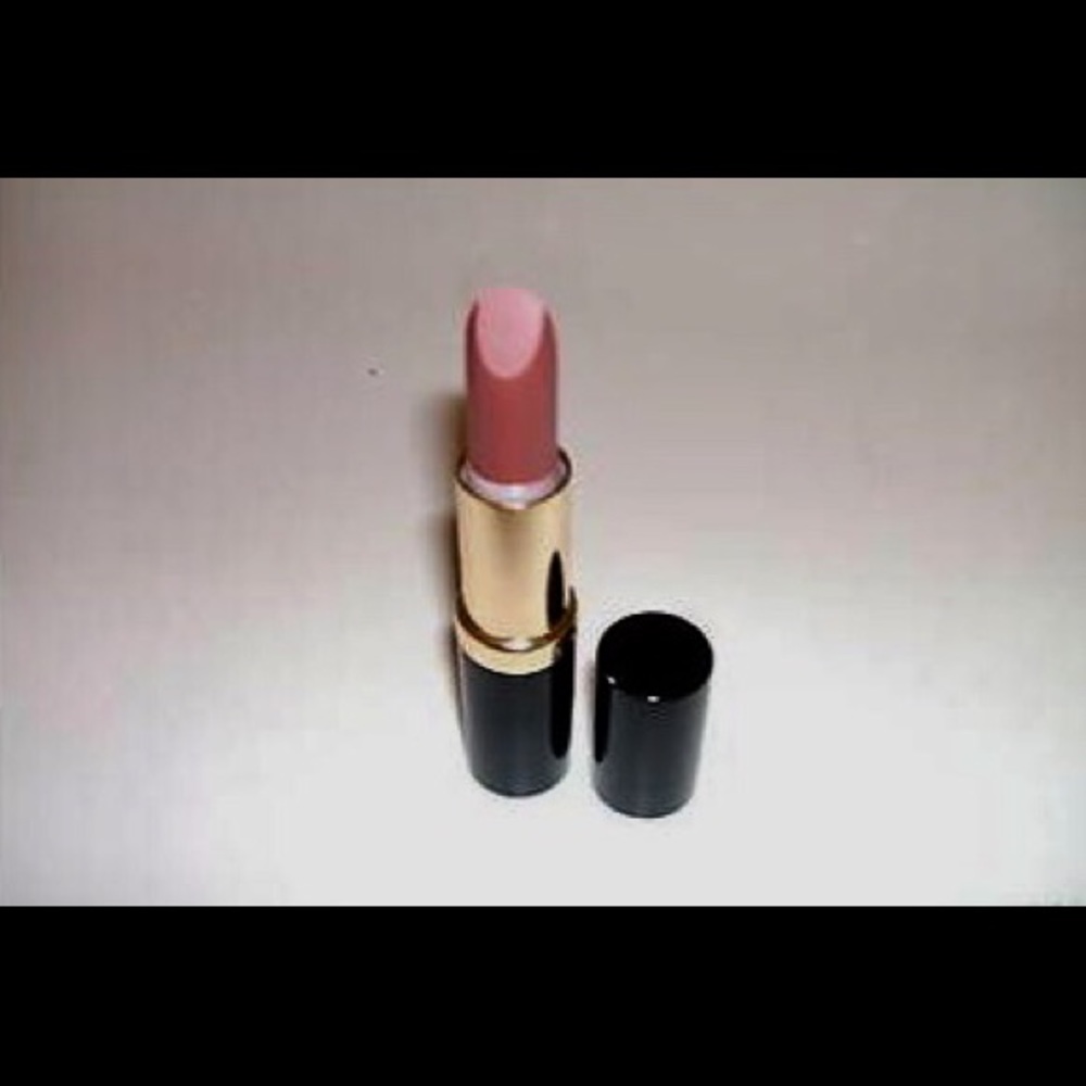 Elizabeth Arden Exceptional Lipstick Breathless